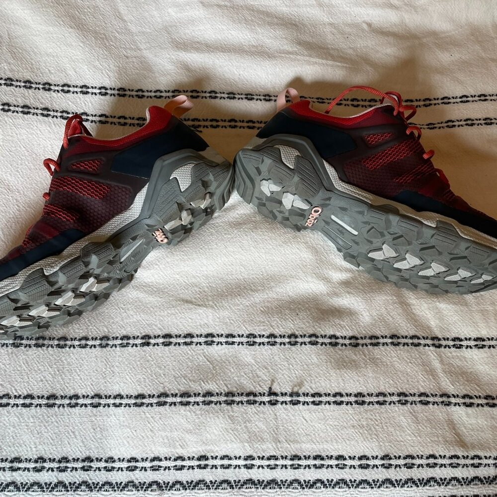 Oboz A3 Hiking Shoes | Women's size 7, like new